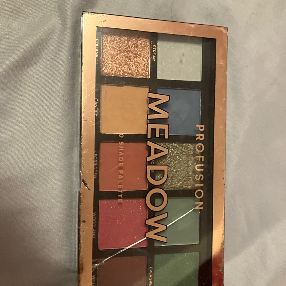Profusion Cosmetics Meadow Eyeshadow Palette - Gold, Blue, Green, Pink